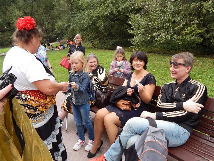 Цыгане в Царицыно. Наша сентябрьская кукловстреча