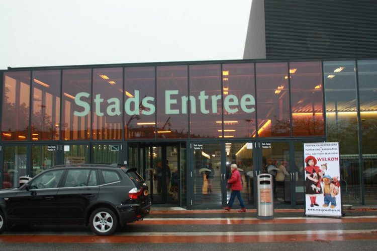 Осенняя выставка 2014 кукол и мишек Тедди в Голландии