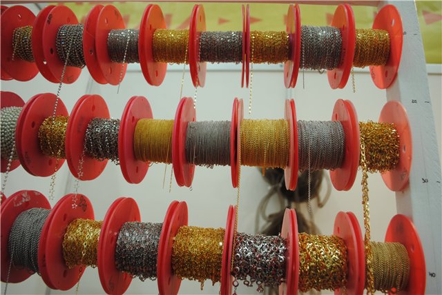 Выставка на Тишинке "Атмосфера творчества" - 2014. Мечты сороки сбываются! Блеск и великолепие