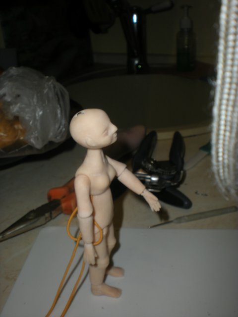 Очередная "моя первая шарнирная кукла"