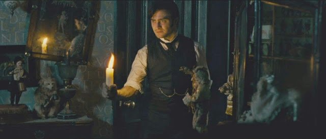 Антикварные куклы-автоматоны в фильме "тhe Woman in Black" (женщина в черном) (фото 9)