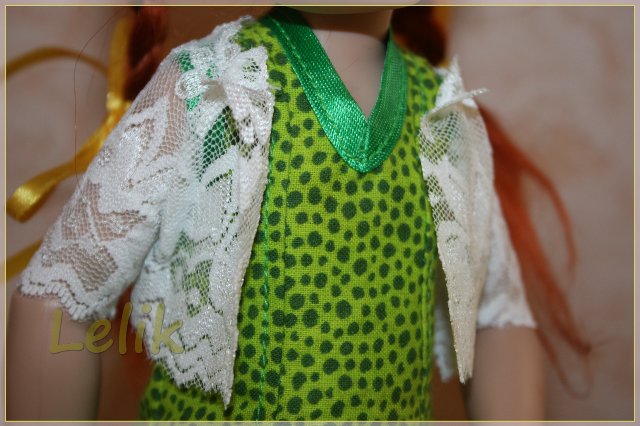 Новое платье для куклы Бетани