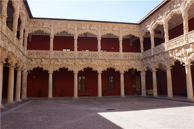 Испанский калейдоскоп. Часть 4. Куколки Blythe в Гвадалахаре. Фестиваль марионеток. Сигуэнса за час (фото 8)