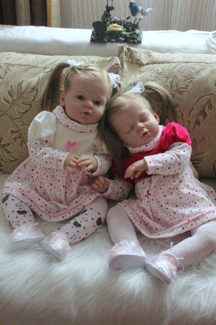 Сестенки Арианночки. Куколки реборн Виктории Вишни