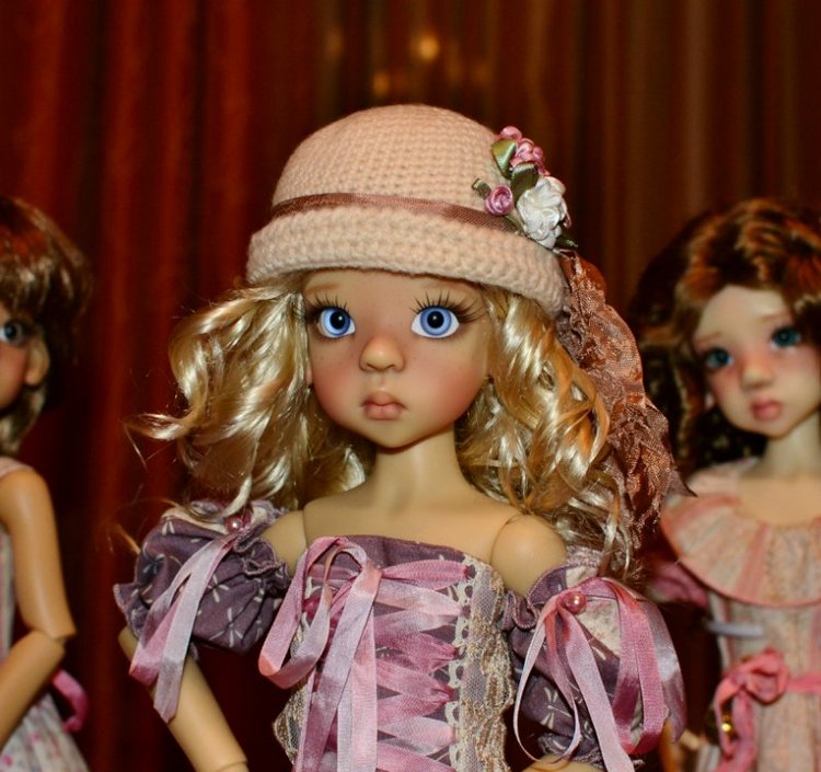 Платья для девчонок. Layla & Layla & Larissa Kaye Wiggs