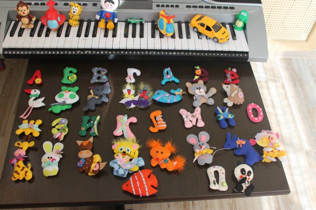 Фетровый алфавит - подарок своими руками для любимых детей | Бэйбики Фетровый алфавит - подарок своими руками для любимых детей