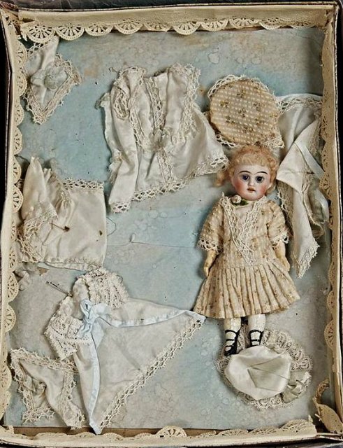 Миньонетты и их крошечный мир