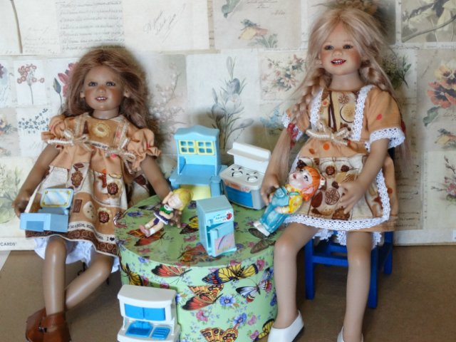 Как играют мои девочки Annette Himstedt