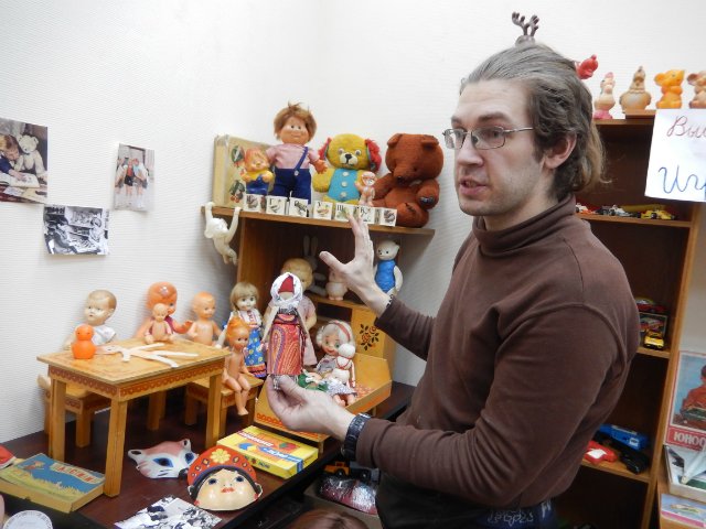 Все на выставку к Александру! Бегите, кто может | Бэйбики Все на выставку к Александру! Бегите, кто может