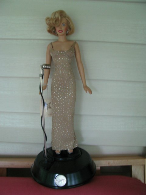 куклы с образа Мэрилин Монро (Marilyn Monroe dolls)