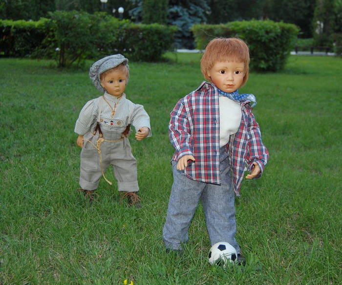 Мальчишки и футбол. Куклы Bettina Feigenspan-Hirsch