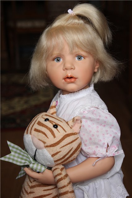 Малышки Лени (Leni , 2008) и Шани (Shani, 2010) от Hildegard Gunzel. Резин (фото 7)