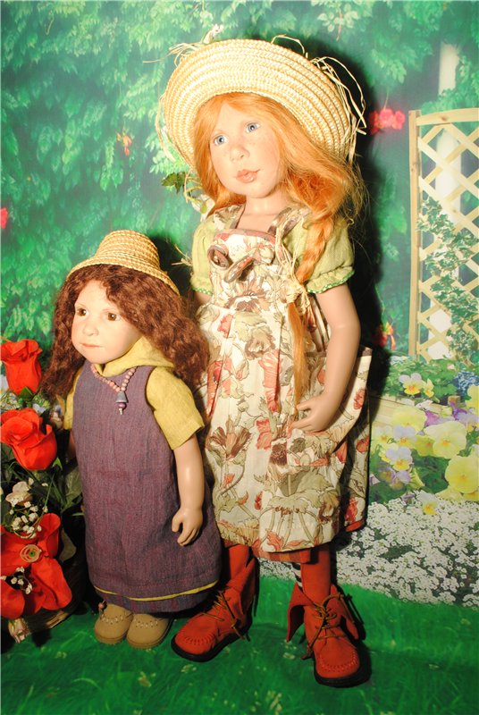 Мы купили два билета - уезжаем завтра в лето