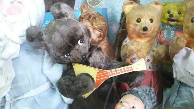 Выставка кукол в магазине Дело и Забава (междугородний Автовокзал). Красноярск 2015