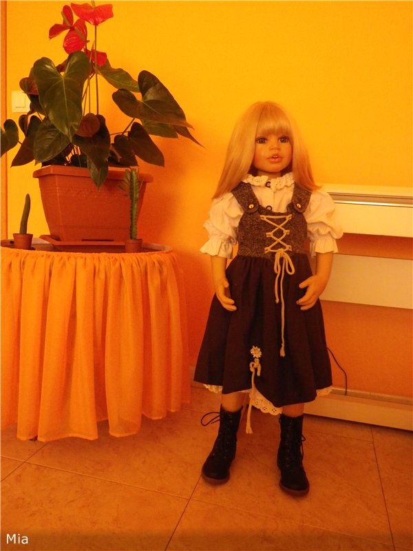 Нужен совет! Важен ли сертификат коллекционной кукле