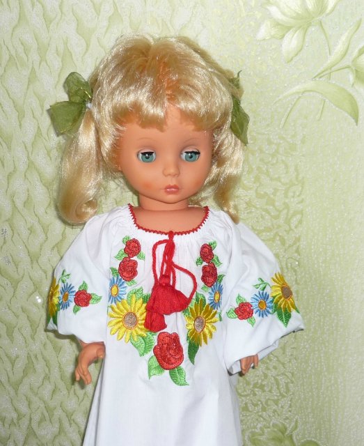От внучки к кукле - перешиваем детские платья