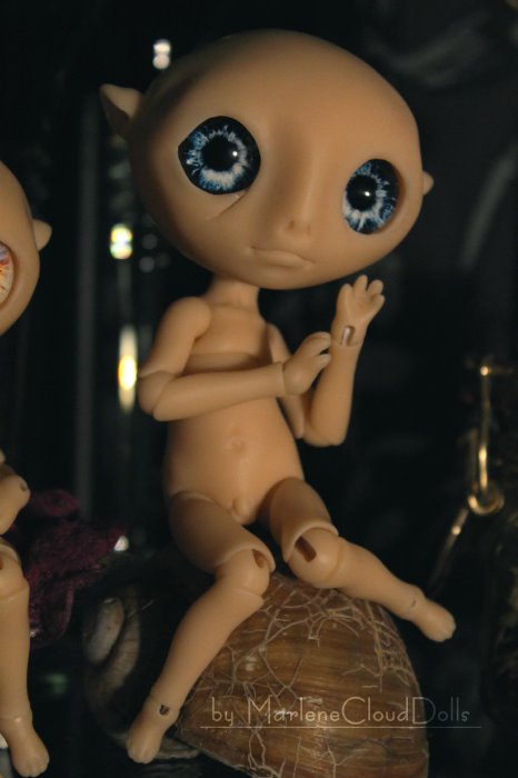 Новенькие шарнирные куклы Изгои и их глаза