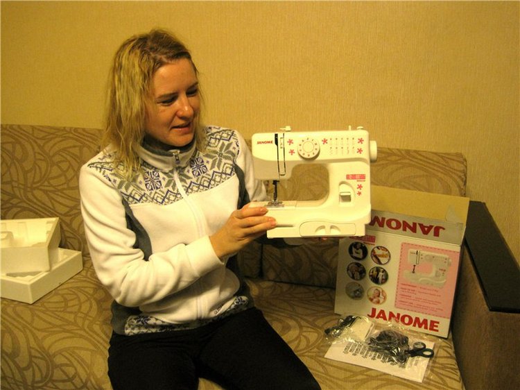 Наша новенькая. Швейная машинка janome