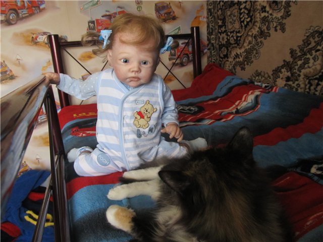 Как у младенца жизнь трудна...или "Мама, поиграй со мной"