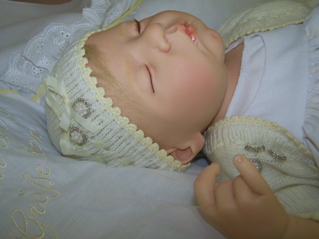 Hildegard Gunzel 2010 Resin Dolls - baby Miriam нежная булочка - сплюшечка (фото 2)