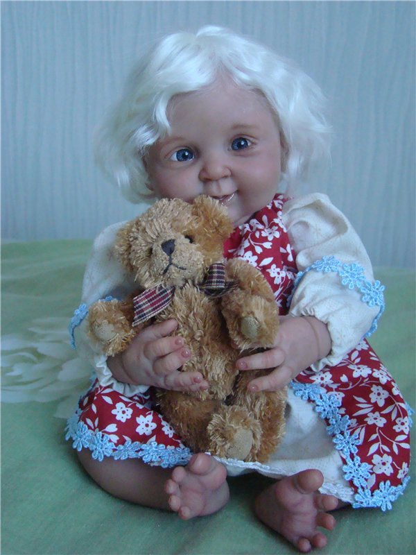 Машенька и медведь. Авторская кукла Кондрашовой Ирины