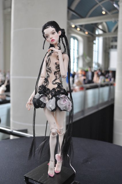 Выставка "Искусство и куклы" в Амстердаме 2016