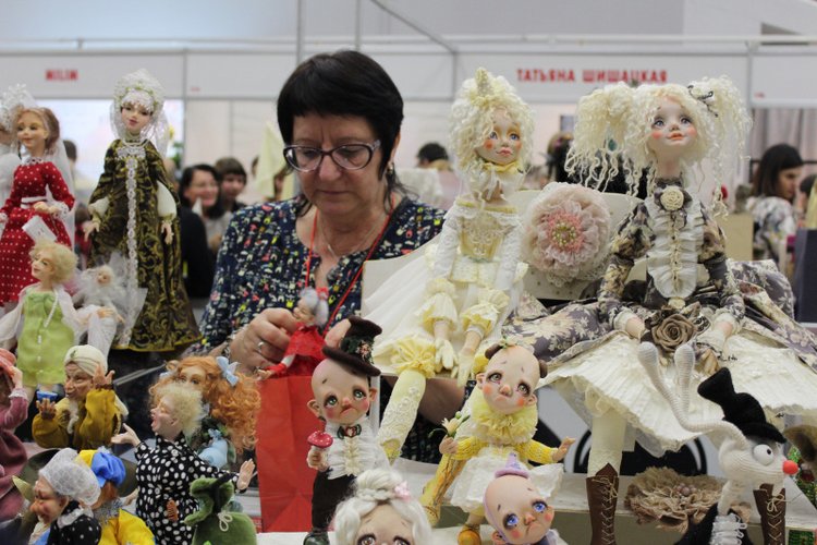 Тишинка! "Многофото", или "ах, сколько красоты!". Давайте любоваться вместе. Салон кукол 2016. Фотообзор