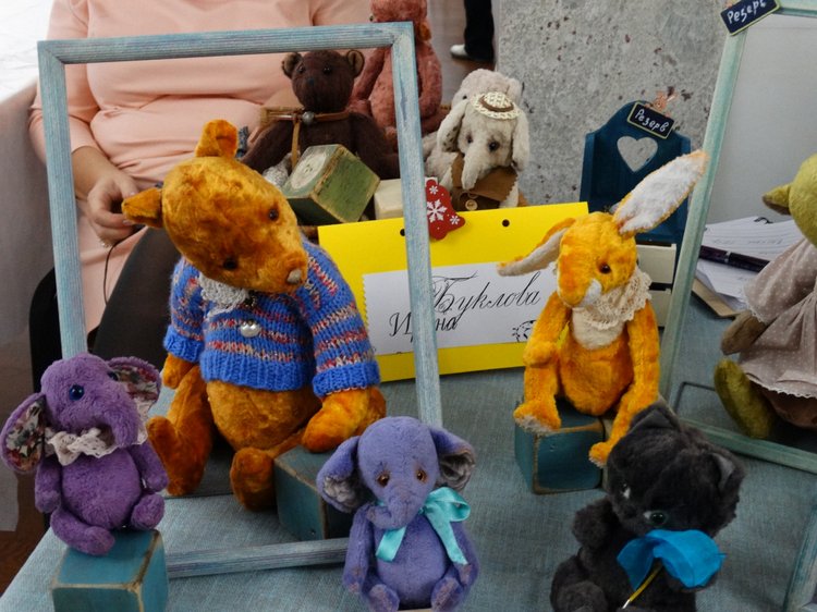 "Мишка с куклою" - замечательная выставка