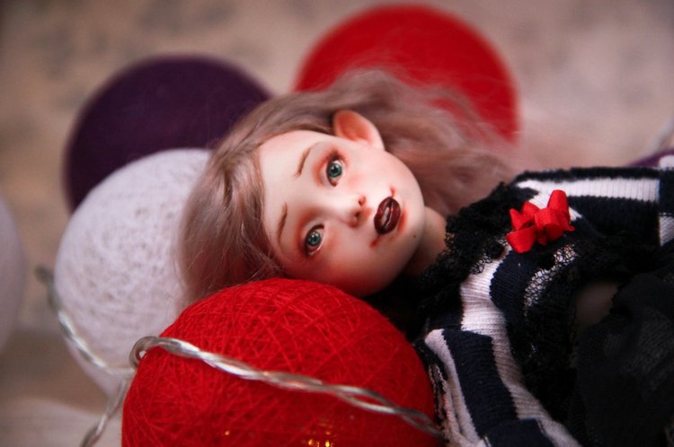 Анук. Маленькая эльфийка. Фарфоровая шарнирная кукла (фото 3)