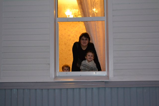 А у Гвэн появилась сестренка (или братик)