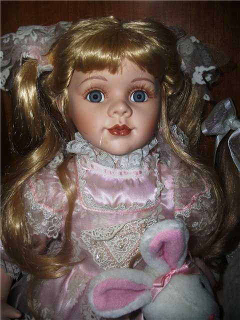 Продолжаю рассказ о моей коллекции: на этот раз фарфор в шкафу (фото 6)