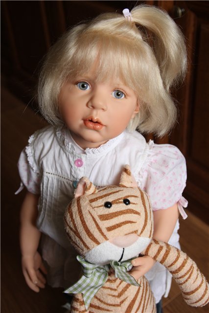 Малышки Лени (Leni , 2008) и Шани (Shani, 2010) от Hildegard Gunzel. Резин (фото 8)