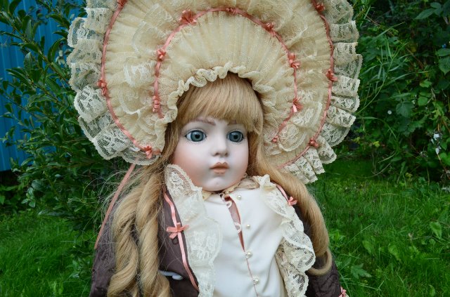 Девочка из прошлого века. Первая реплика Брю приехавшая ко мне