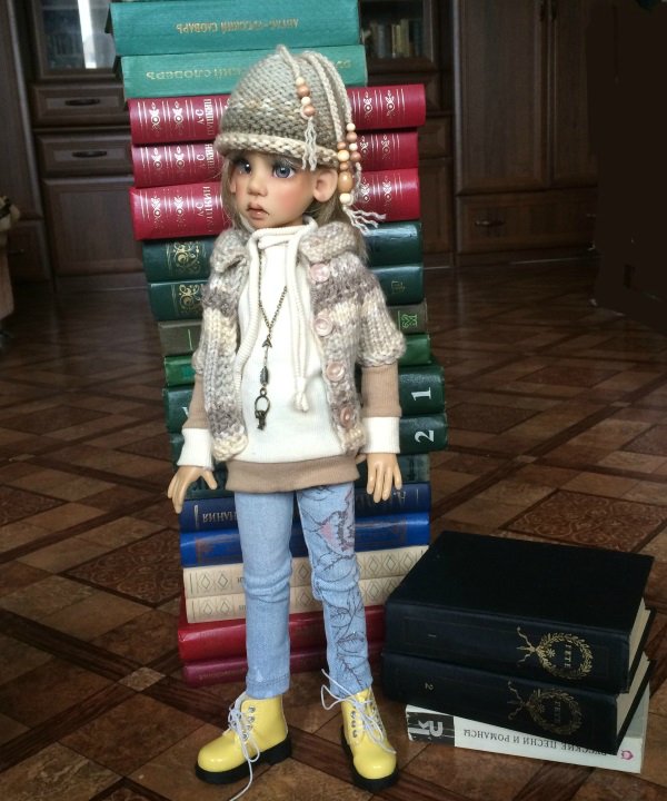 Куклы Кае Вигс и любовь к чтению