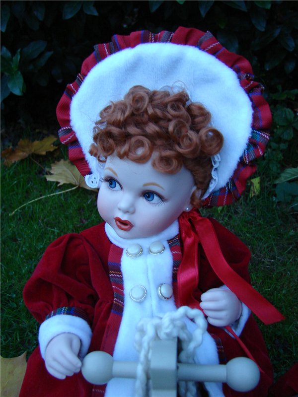 Кукла в шляпке или как я выбирала фото к конкурсу | Бэйбики Кукла в шляпке или как я выбирала фото к конкурсу