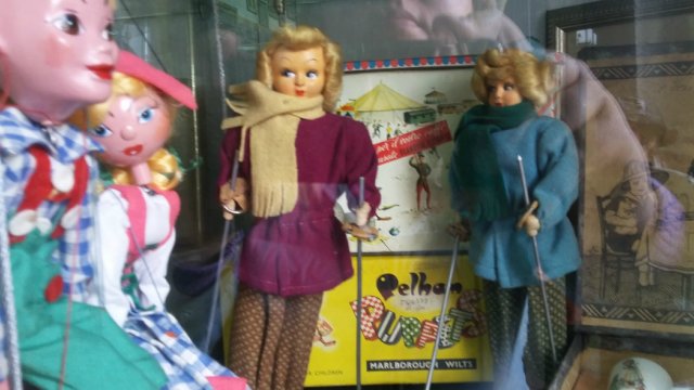 Выставка кукол в магазине Дело и Забава (междугородний Автовокзал). Красноярск 2015