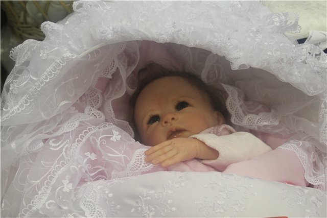 Картинки с выставки "Время кукол"