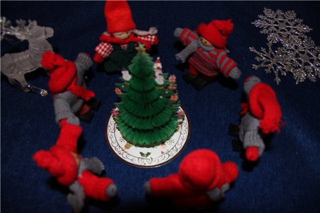 Новый год у Пуки и Лиллеморе от Annette Himstedt