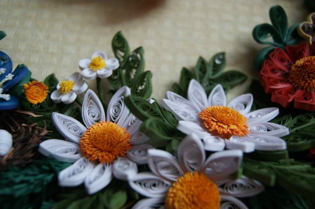 Веночек в цветочек. Квиллинг (фото 2)