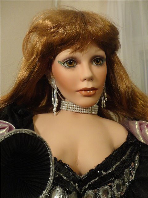 Модные новинки этого сезона. Модель от Русти