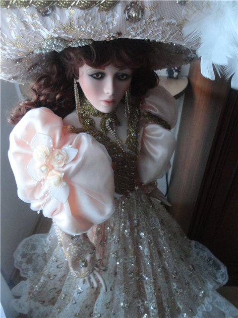 Не очередная, а Единственная! Фарфоровая кукла от Русти (фото 8)
