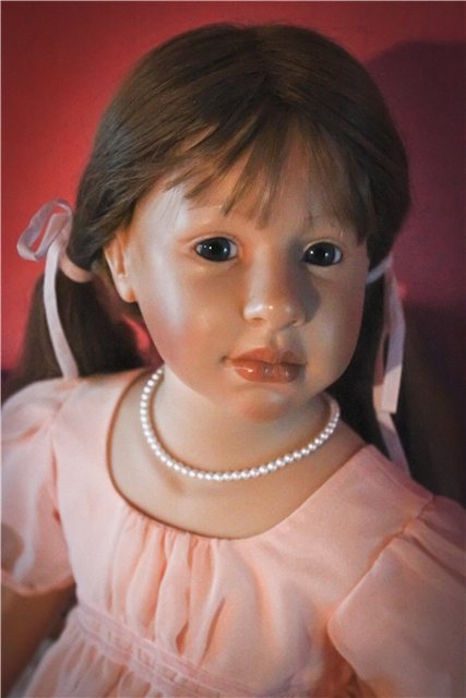 Красавица Gwen автора Elissa Glassgold