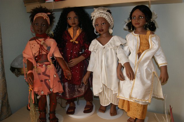 Экспрессивные куклы Philip Heath - XIMA Ethnic XIMA FOUND Shahiben Found Ulia (фото 2)