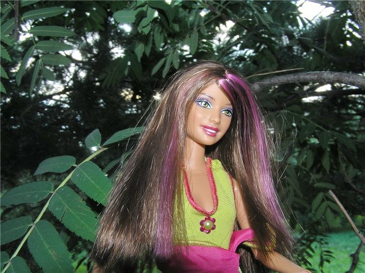 Летняя прогулка Анжелики ( Кукла Barbie Fashionistas от Mattel) (фото 6)