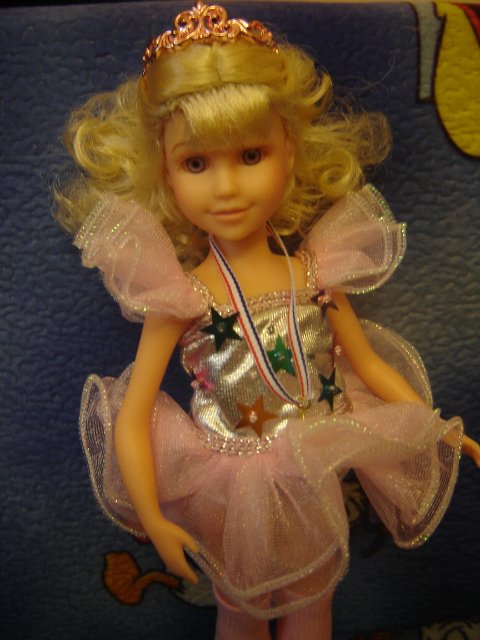 "Звезда на льду": куклы, воспитывающие девочек из серии It's me от Family Company | Бэйбики "Звезда на льду": куклы, воспитывающие девочек из серии It's me от Family Company (фото 6)