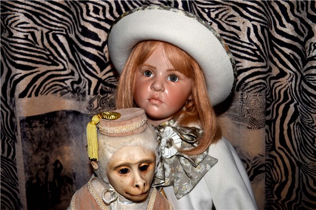 Моя муза... Дина и её обезьянка... фарфоровая кукла от Хильдегард Гюнцель, HILDEGARD GUNZEL WOP DOLL DINA (фото 6)