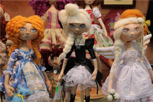 Крупнейшая выставка кукол в Украине «Модна Лялька» 2012, часть 1