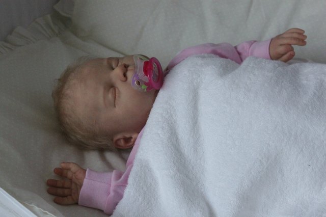 Белокурый ангел - Ребекка 2. Куклы реборн Виктории Вишни (фото 9)