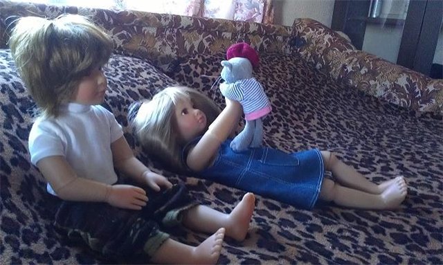 Как Лиза и Мишка отдыхали на даче. Куклы Kidz' n Cats