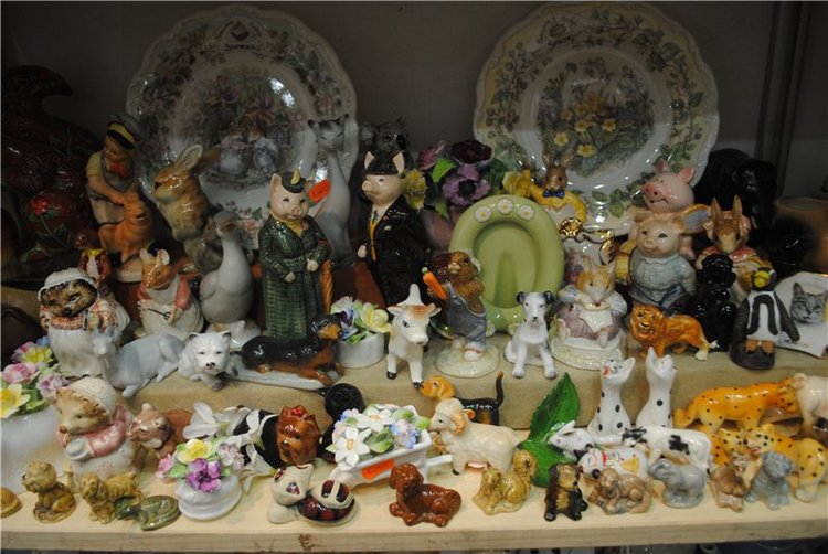 На Тишинку мы пошли – там сокровища нашли. Взгляд на «Блошиный рынок» со второго этажа | Бэйбики На Тишинку мы пошли – там сокровища нашли. Взгляд на «Блошиный рынок» со второго этажа